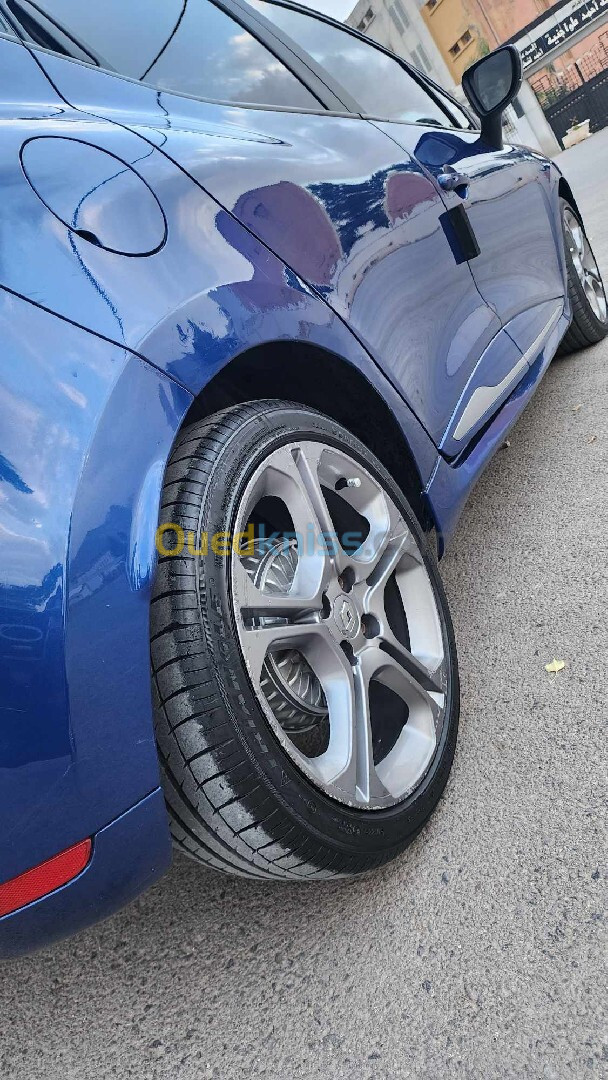 Renault Clio 4 2019 GT Line +