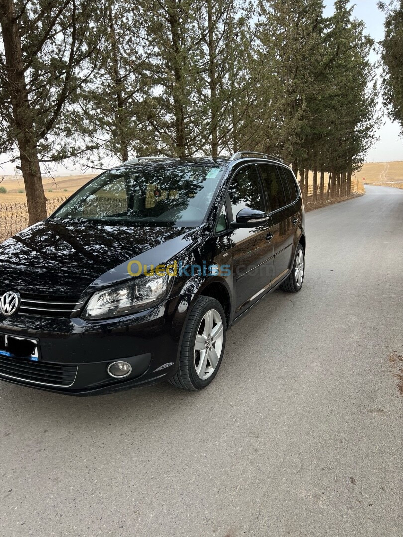 Volkswagen Touran 2012 Match