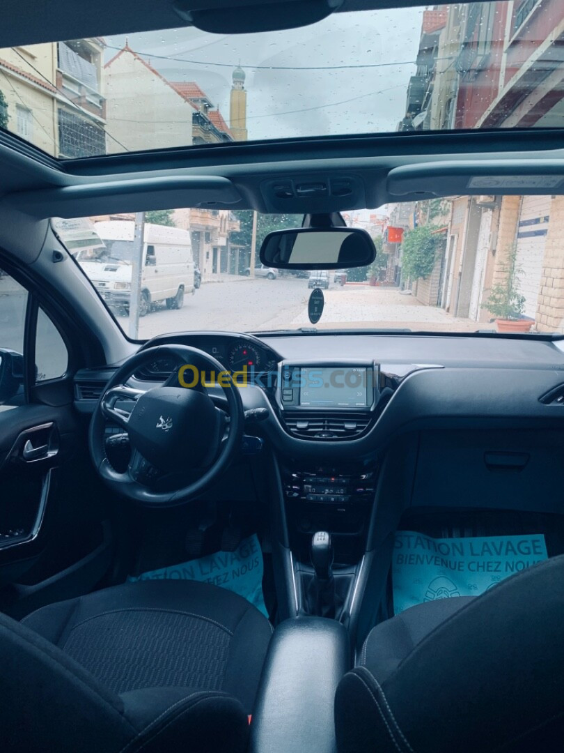 Peugeot 208 2019 Active Facelift