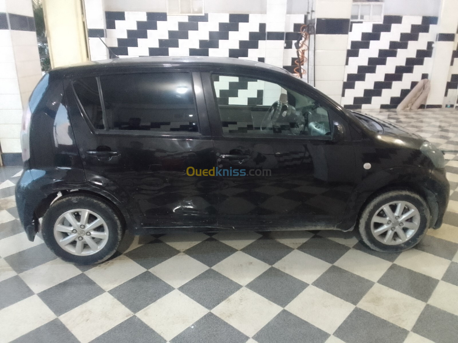 Daihatsu Sirion 2010 Sirion