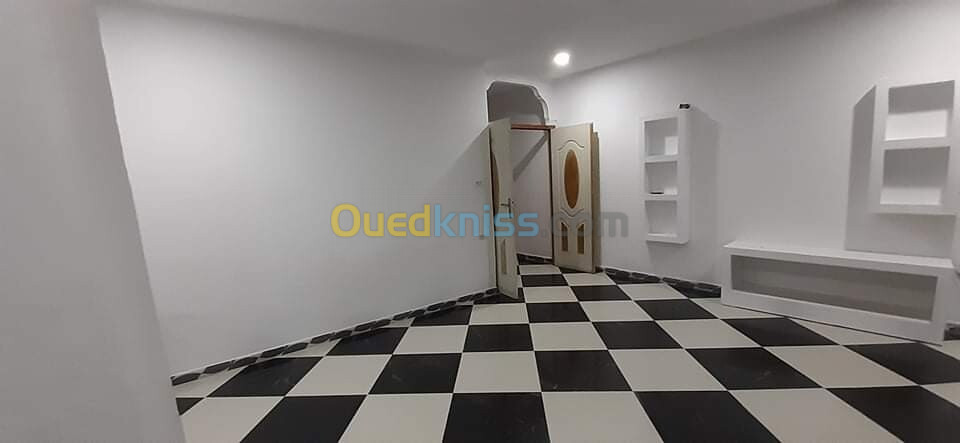 Location Appartement F2 Oran Ain el turck