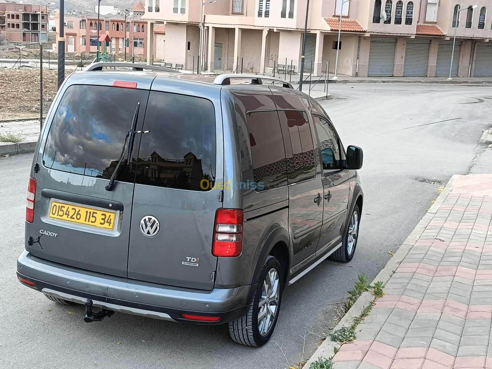 Volkswagen Caddy 2015 Cross