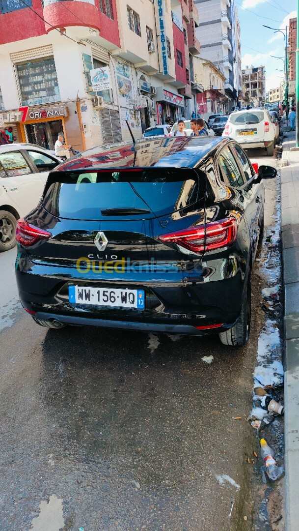 Renault Clio zen 2023 Noir