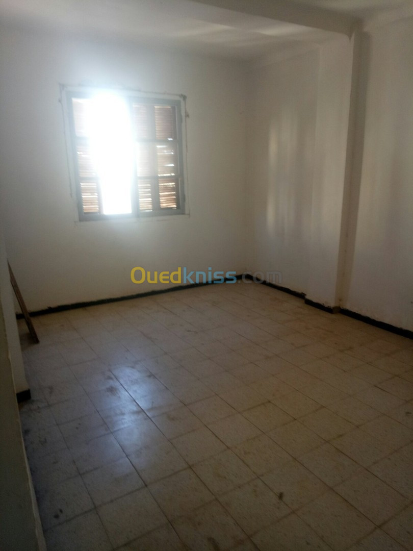 Vente Appartement F3 Tipaza Douaouda