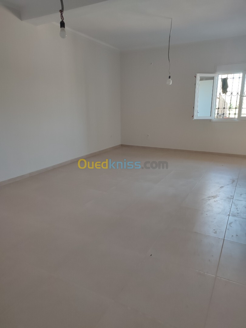 Location Appartement F2 Mostaganem Mostaganem