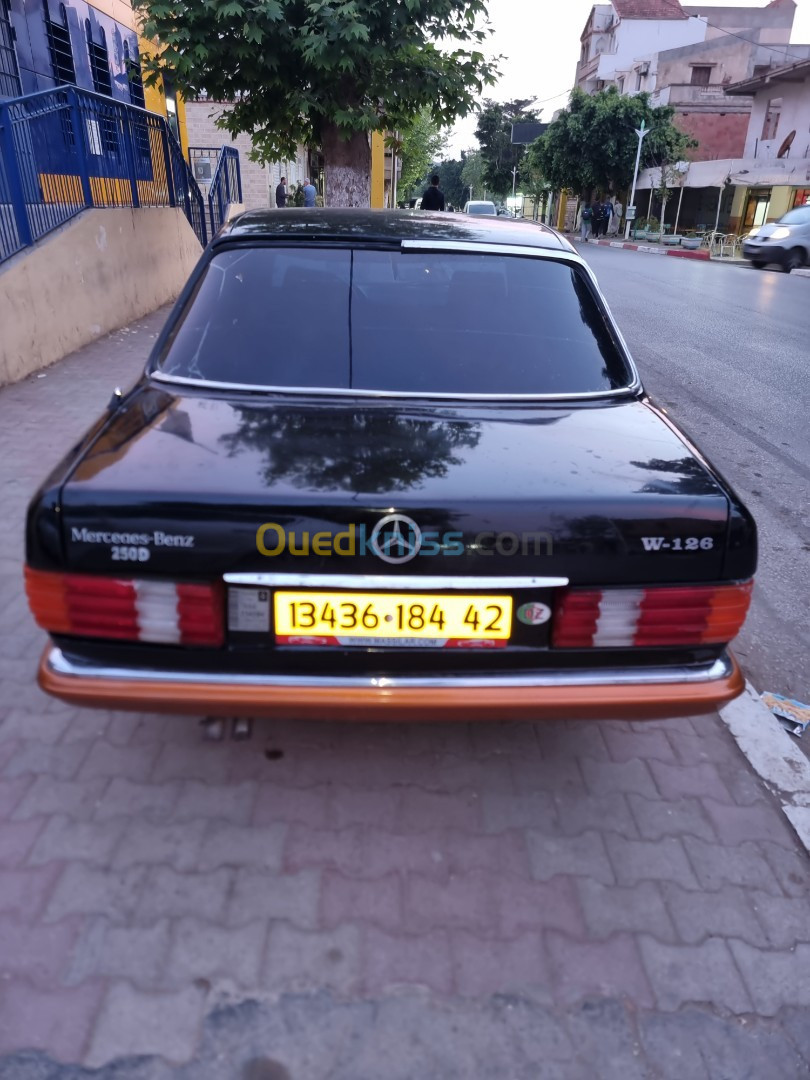 Mercedes Classe S 1984 W126 - Tipaza Algérie