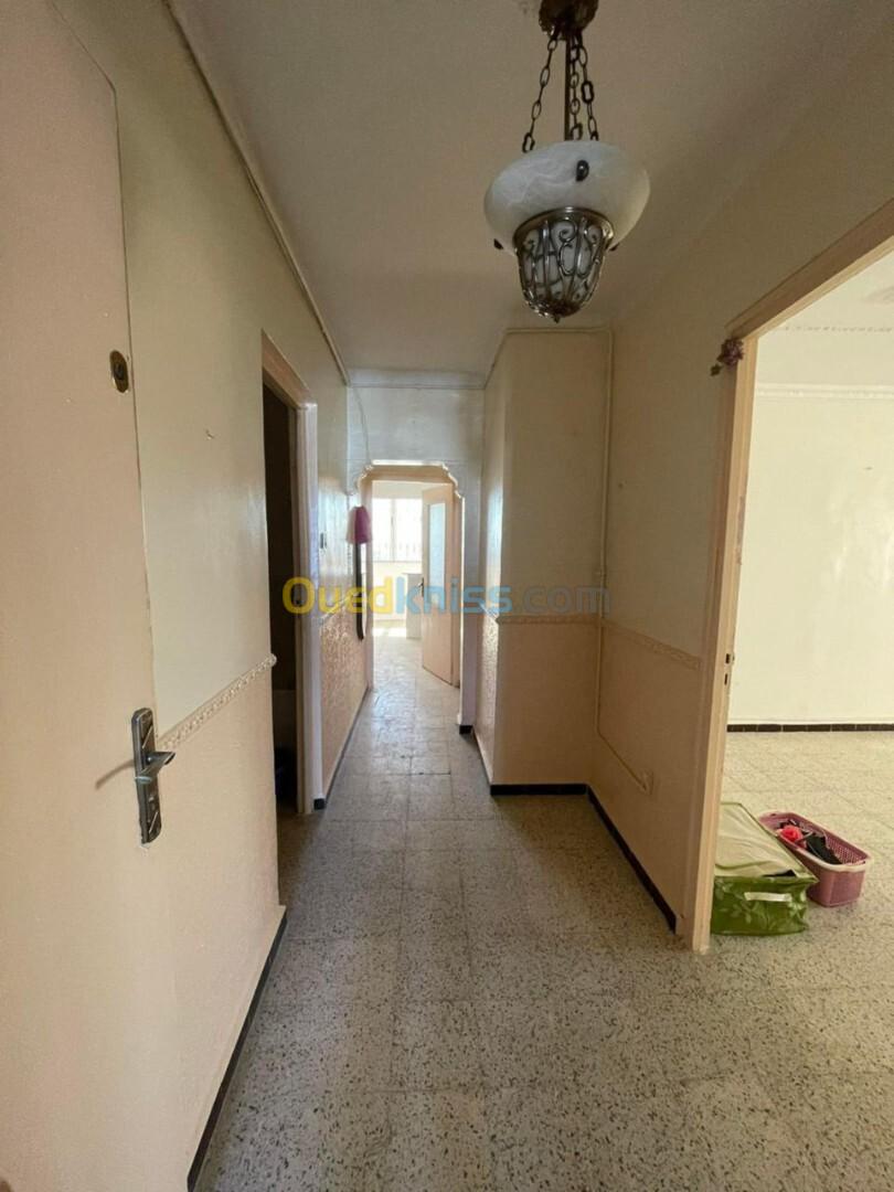 Location Appartement F3 Alger Bab ezzouar