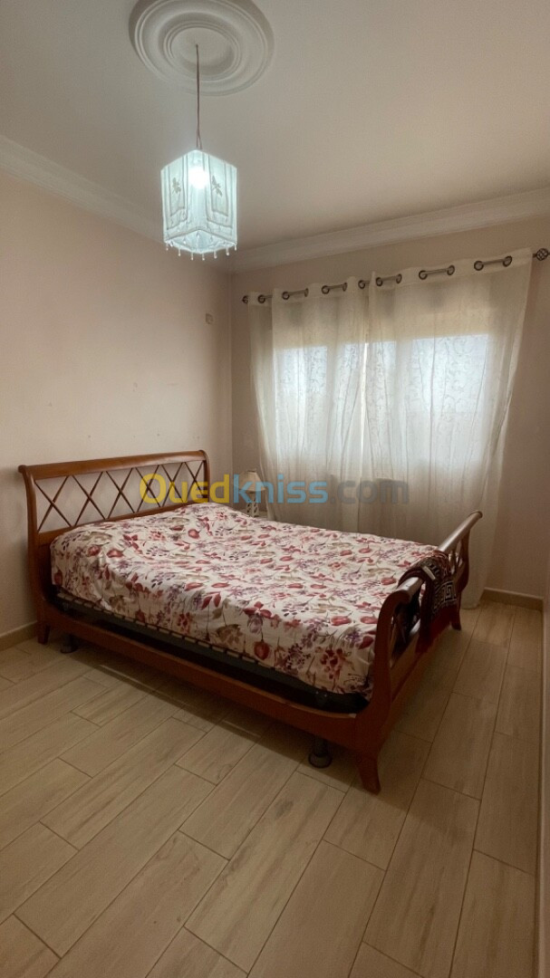 Location Appartement F4 Oran Oran