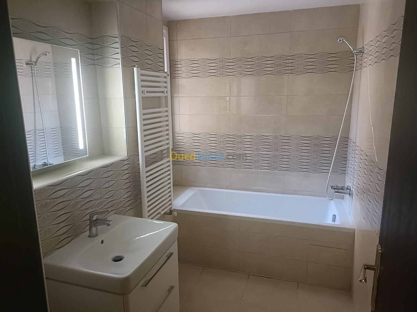 Location Appartement F3 Oran Bir el djir