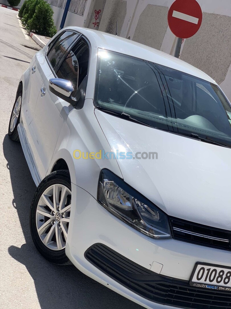 Volkswagen Polo 2015 TrendLine