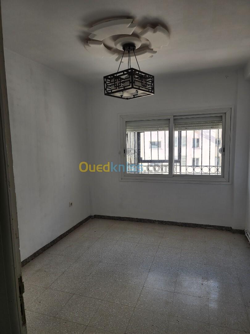 Vente Appartement F04 Constantine El khroub