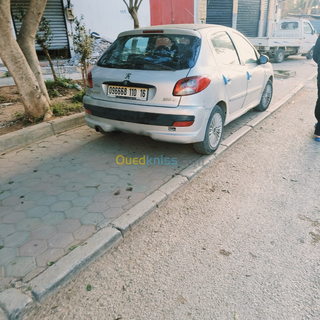 Peugeot 206 Plus 2010 Génération