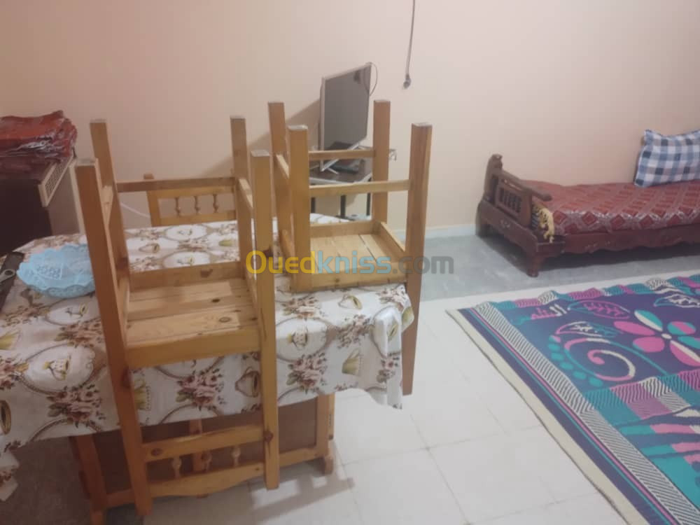 Location Appartement F3.2 Skikda Collo