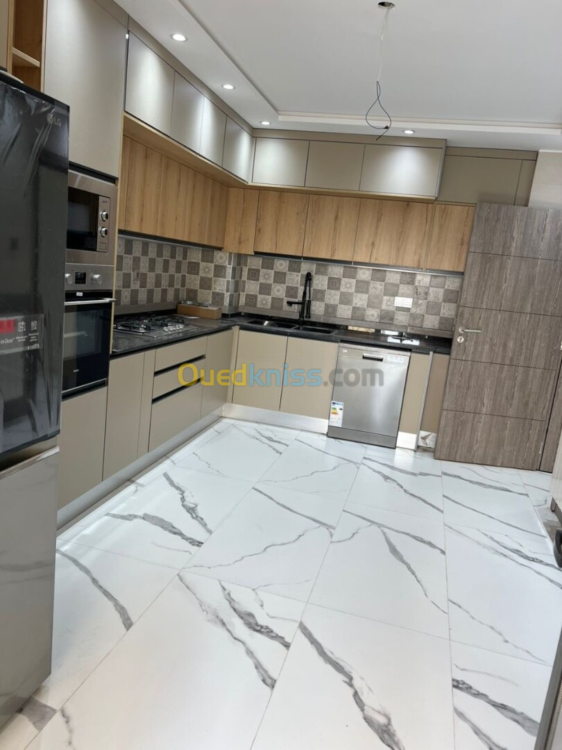 Vente Appartement F4 Alger Bordj el bahri