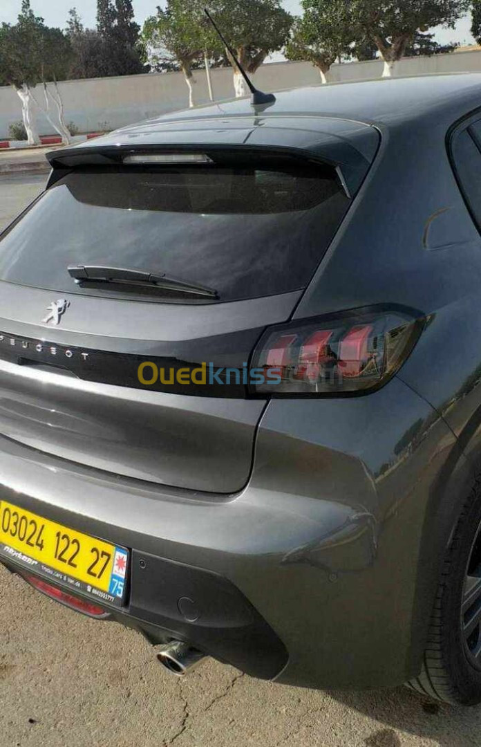 Peugeot 208 2022 Allure Facelift