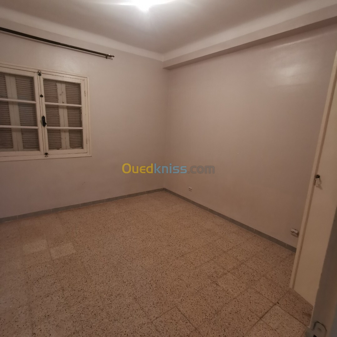 Vente Appartement F3 Alger Bab ezzouar