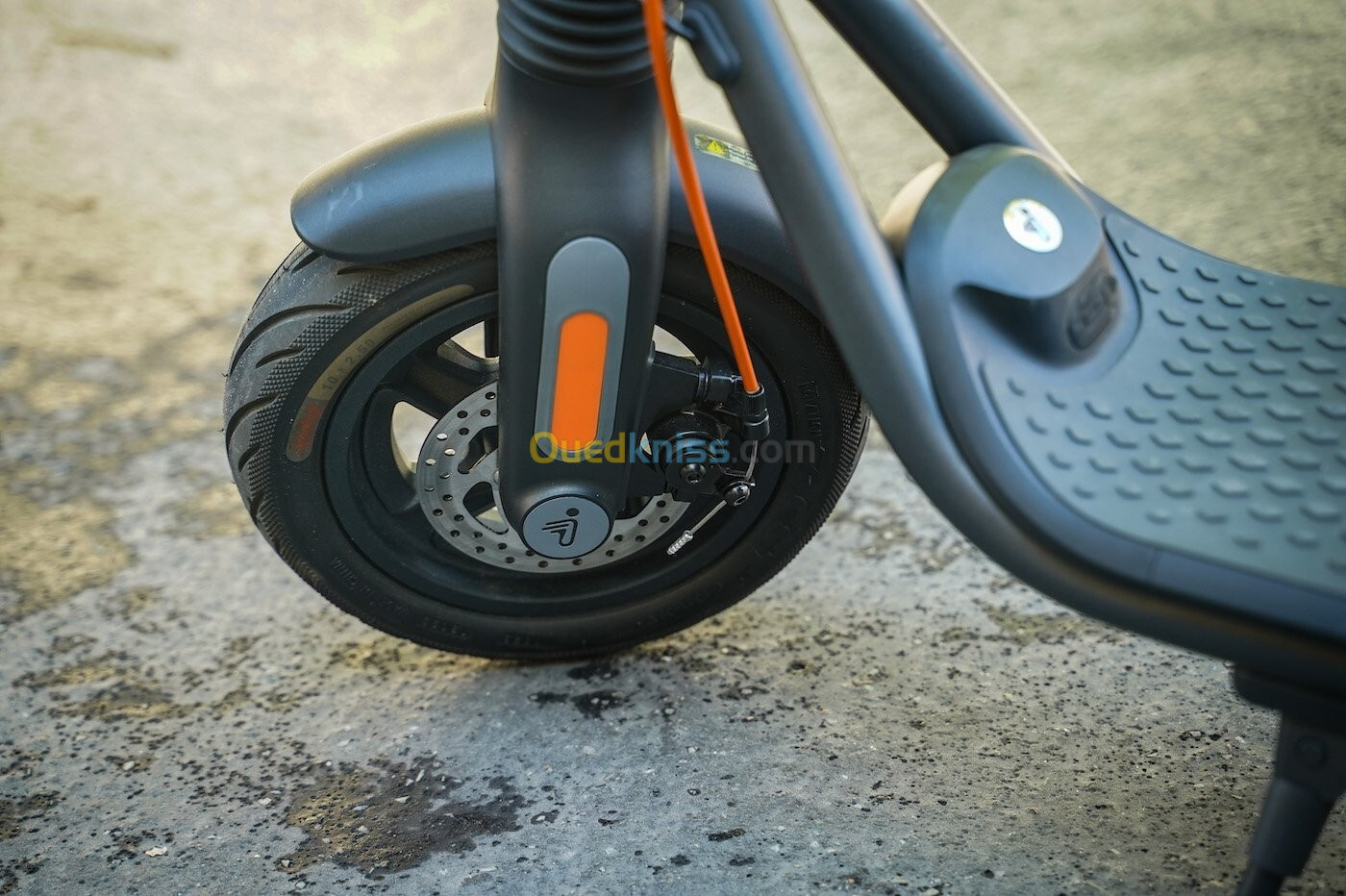 Trottinette Ninebot F2