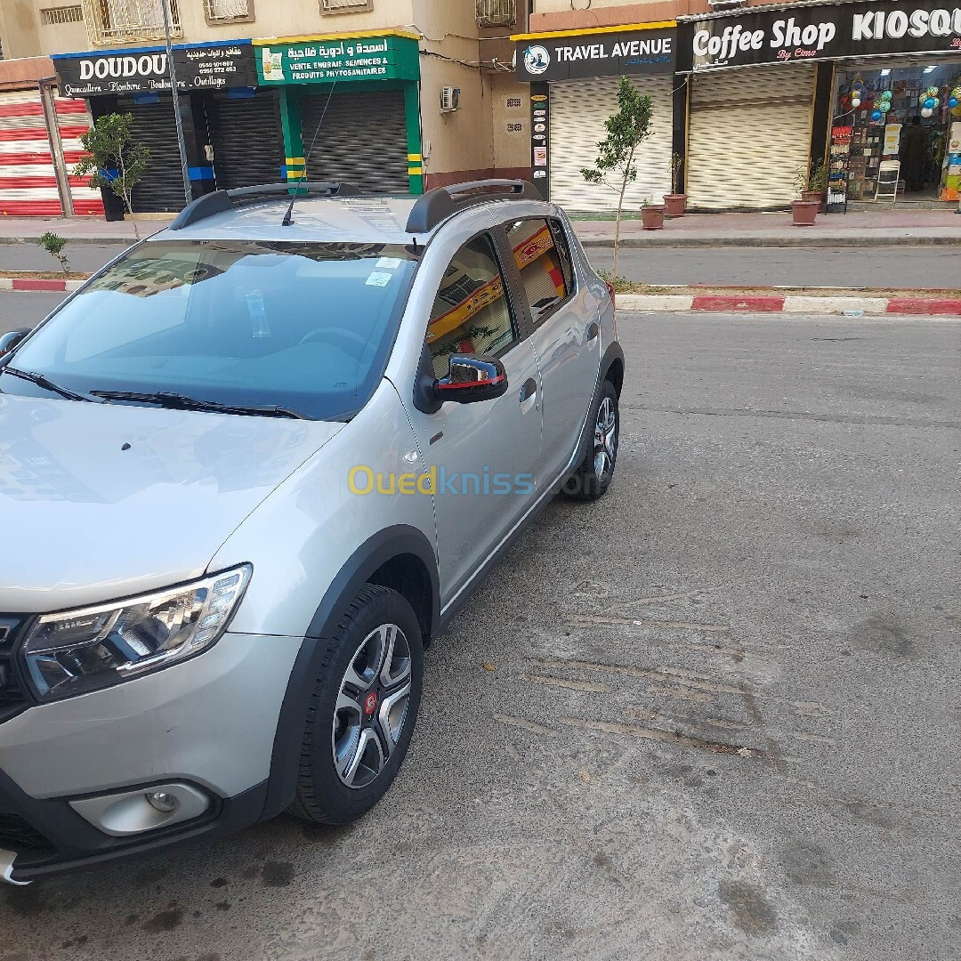 Dacia Sandero 2021 Stepway PRIVILEGE