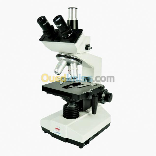 Microscope Trinoculaire