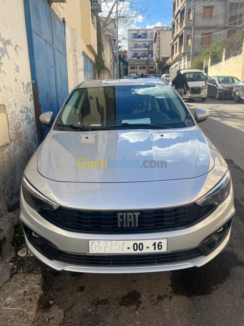 Fiat Tipo 2023 