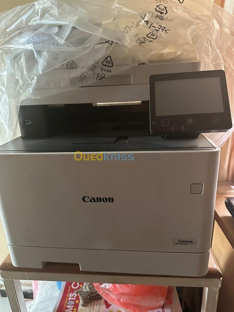 Vend imprimante CANON MF742CDW