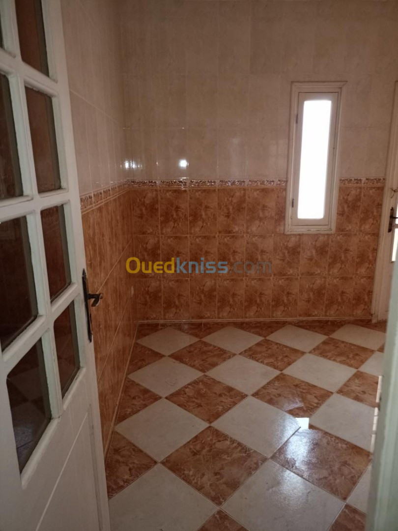 Vente Appartement F4 Relizane Relizane