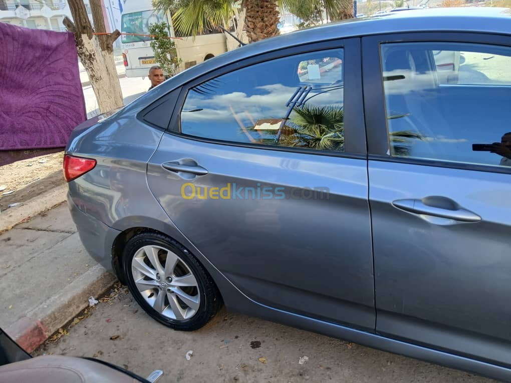 Hyundai Accent RB  5 portes 2018 