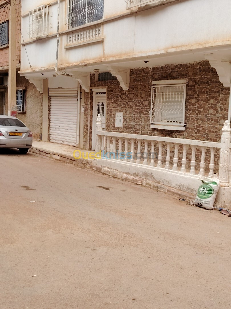 Vente Niveau De Villa F9 Saïda Ouled khaled