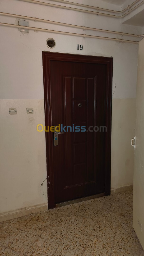 Location Appartement F3 Tipaza Kolea