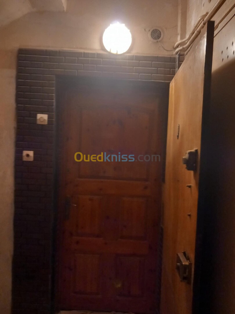 Vente Appartement F2 Blida Guerrouaou