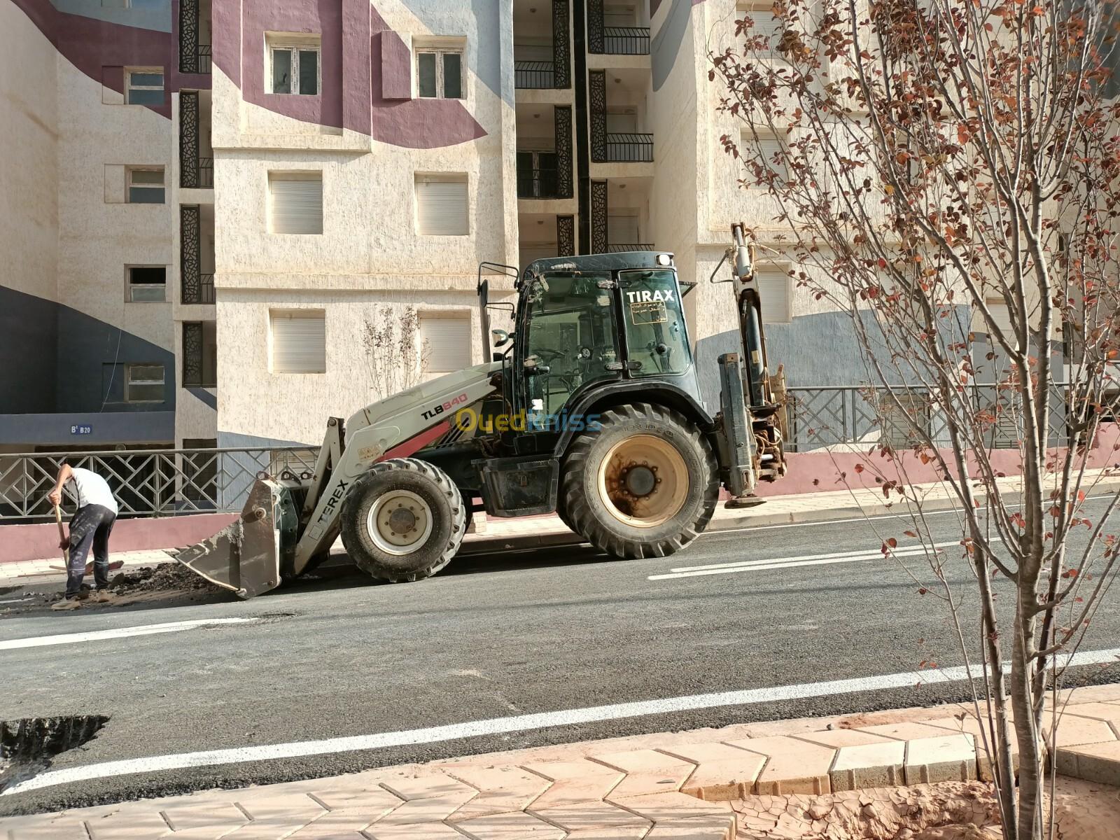 TEREX Tlb840 2013