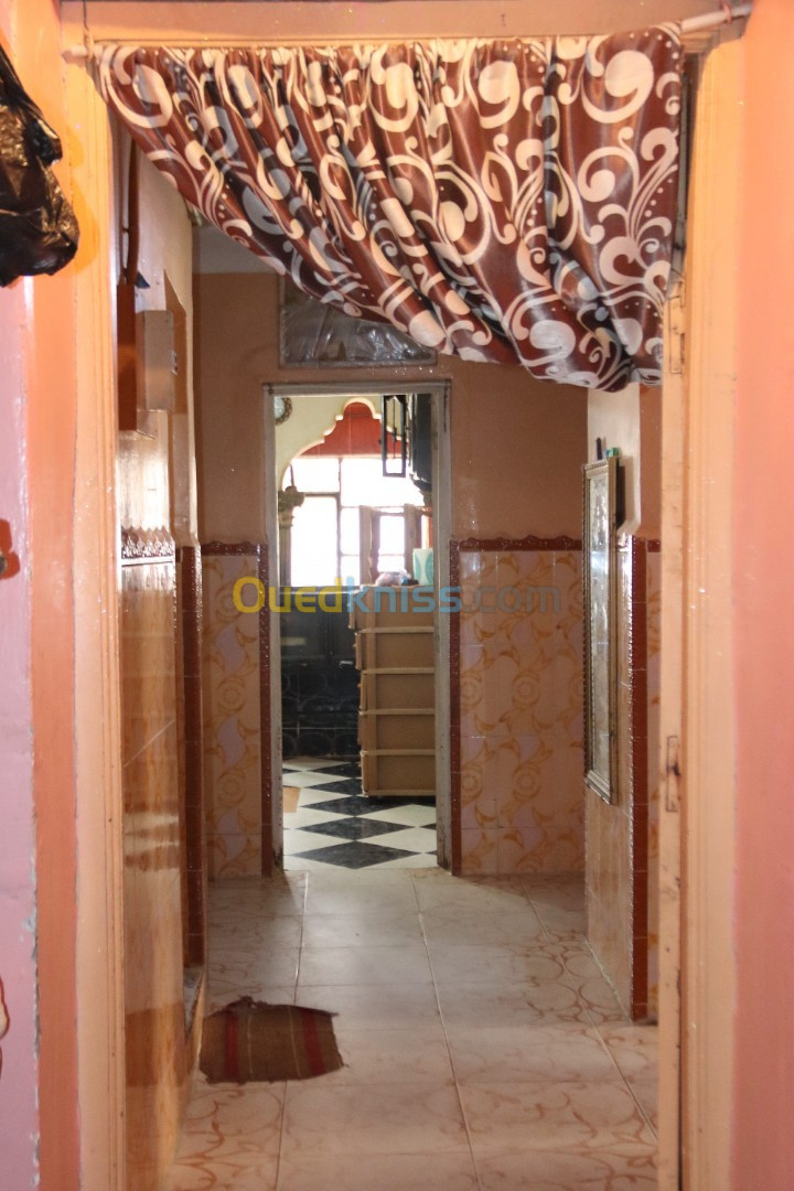 Vente Appartement F3 Mascara Bou hanifia