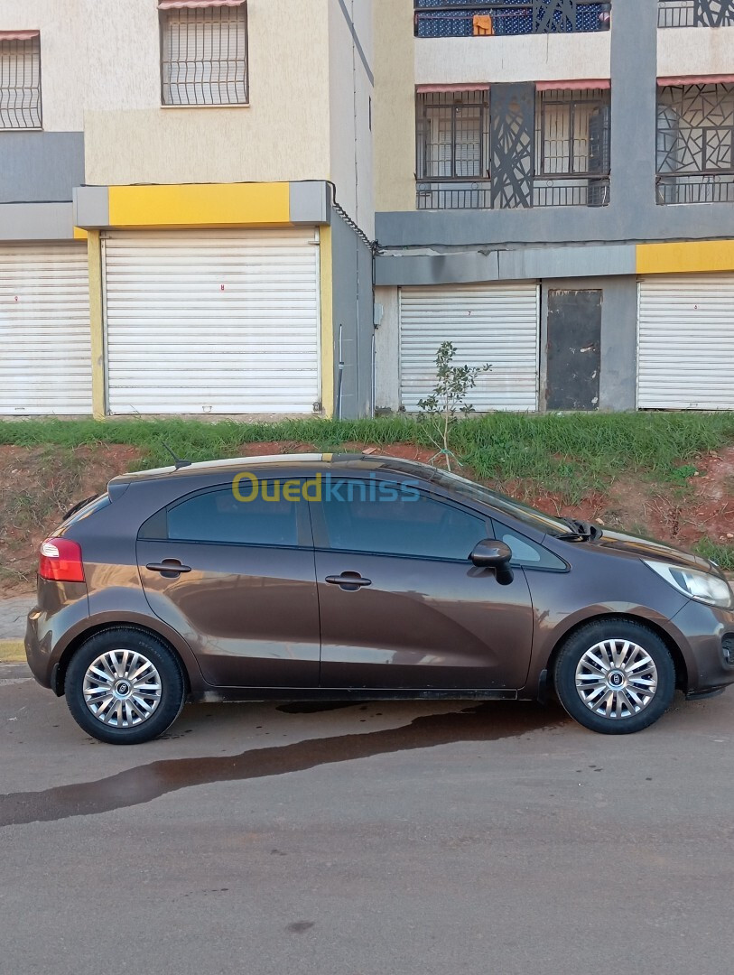 Kia Rio 5 portes 2015 Pop