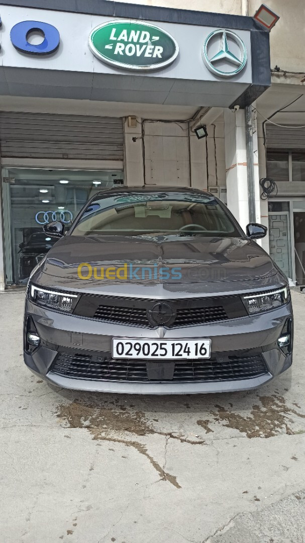 Opel Astra 2024 GS line