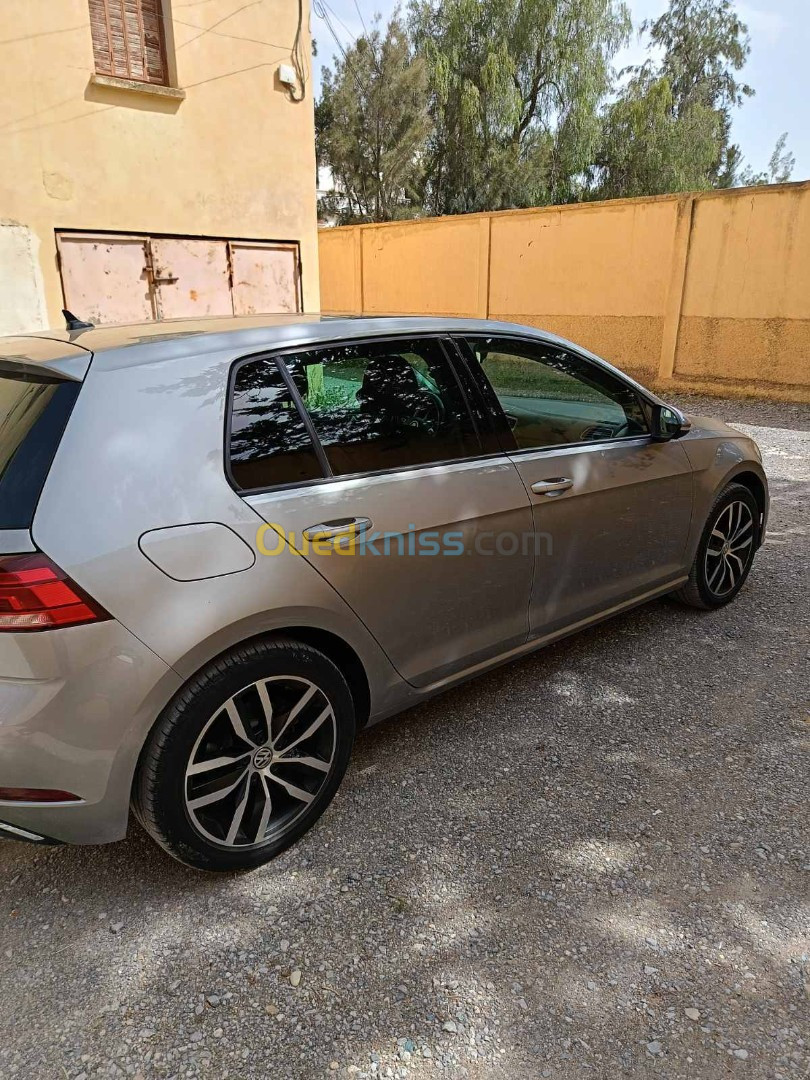 Volkswagen Golf 7 2018 Confortline