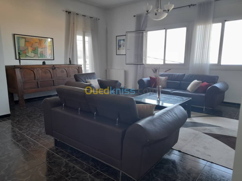 Location Appartement F4 Alger El mouradia