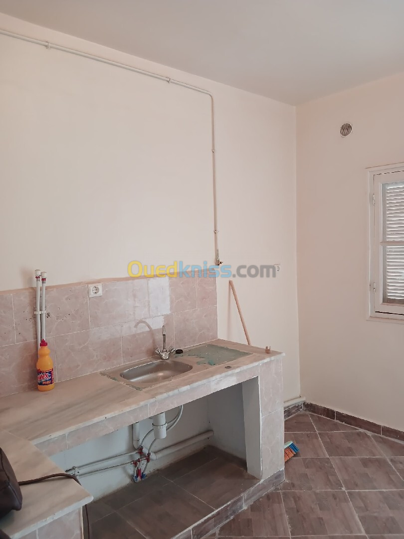 Location Appartement F3 Alger Birkhadem