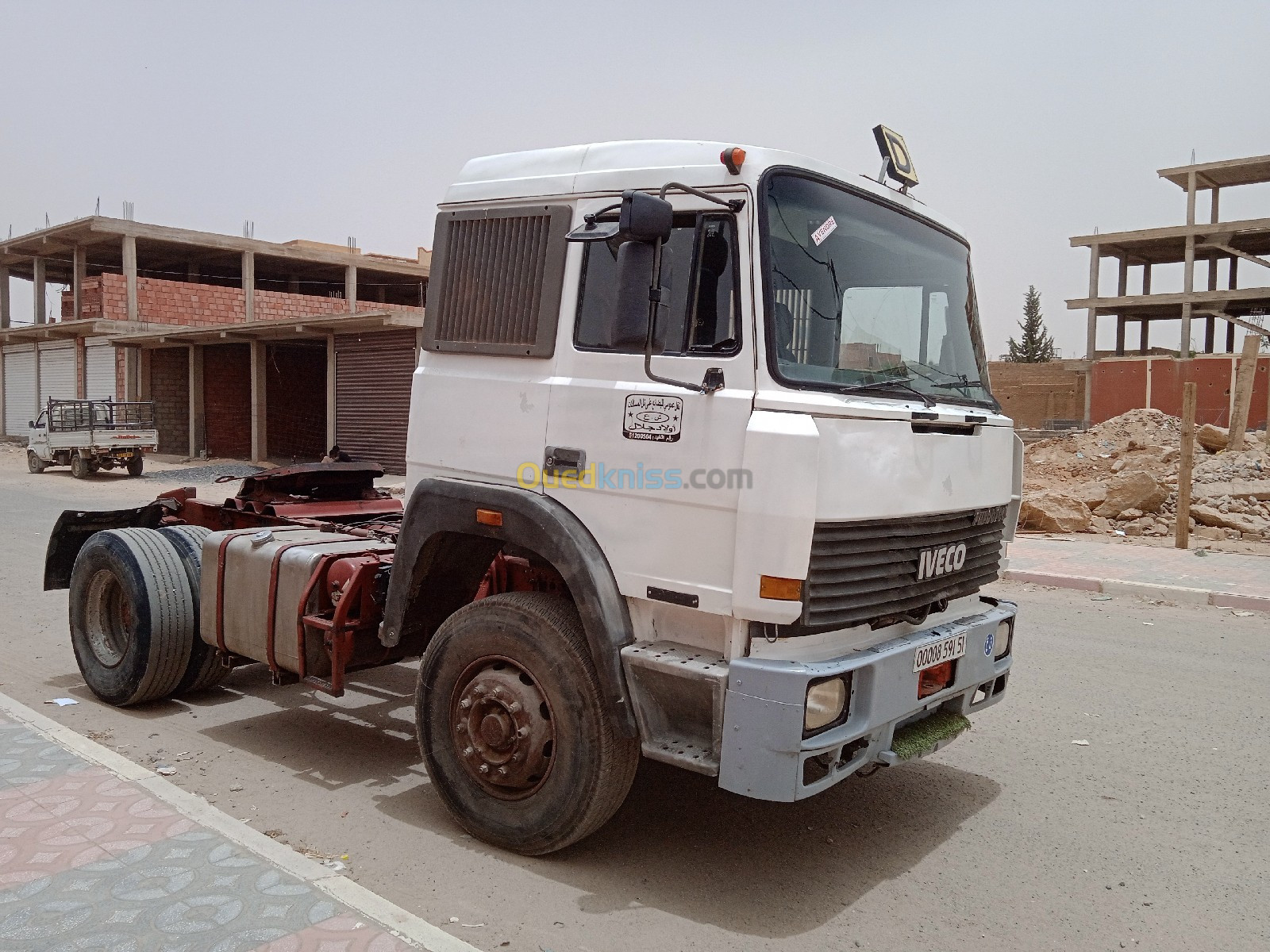 Iveco جرار طريقي 1991