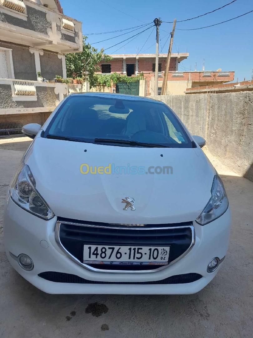 Peugeot 208 2015 Allure