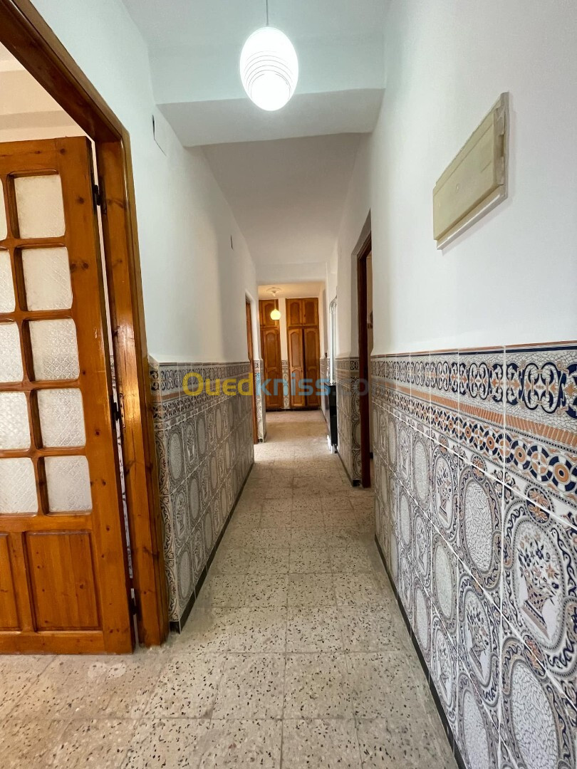 Location Appartement F3 Alger Bordj el kiffan