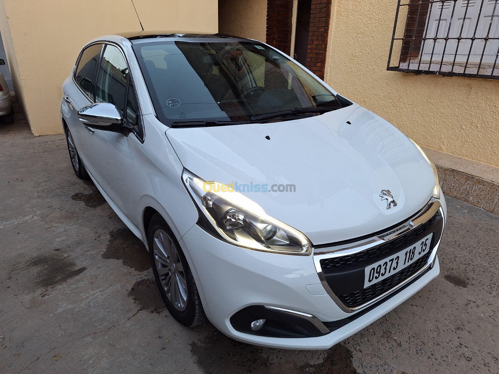 Peugeot 208 2018 Active Facelift