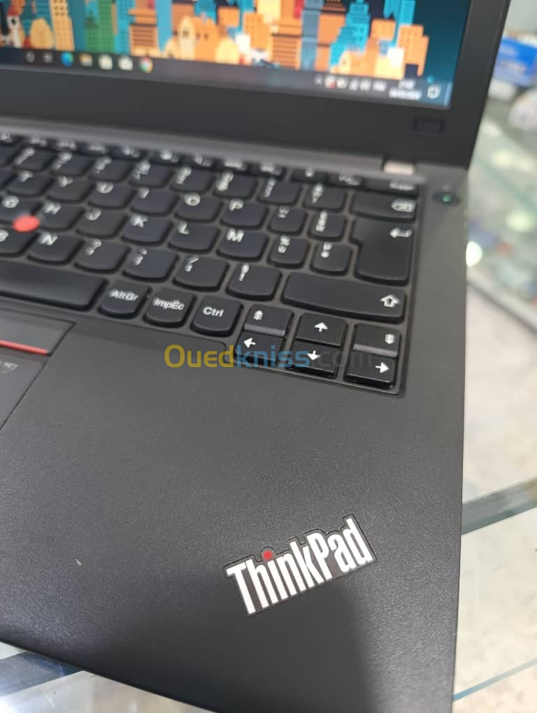 LENOVO THINKPAD X250 CORE I5 5TH GEN 12.5P DOUBLE BATTERIE 