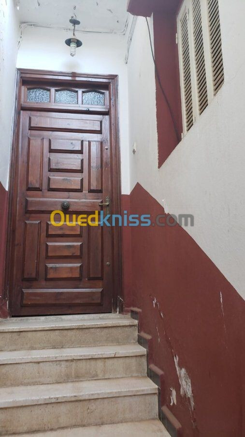 Location Niveau De Villa F4 Alger Bologhine