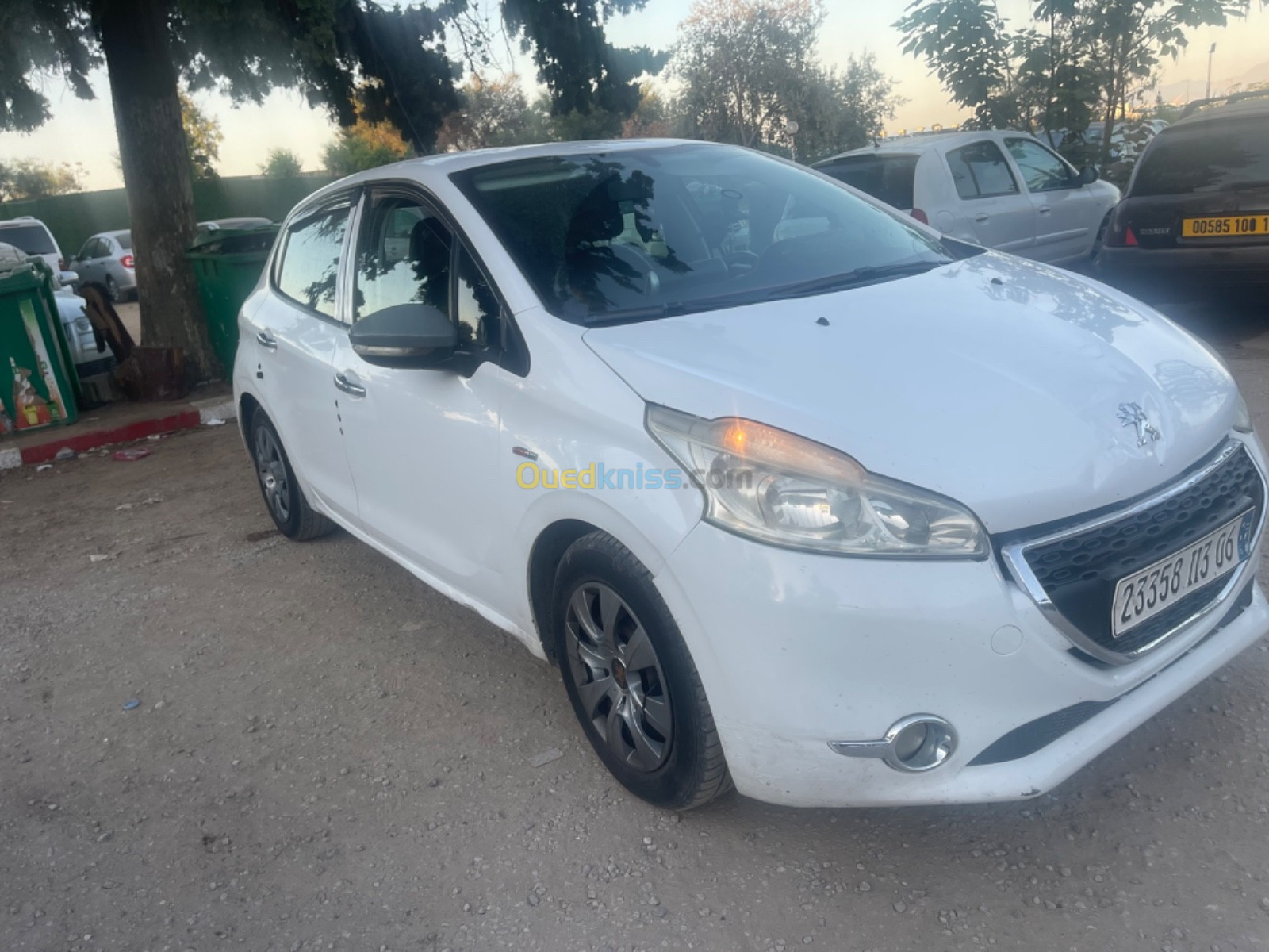 Peugeot 208 2013 