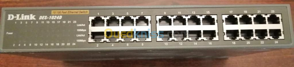 dlink des 1024D  switch