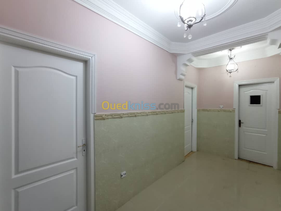 Location Appartement F4 Alger Bordj el kiffan