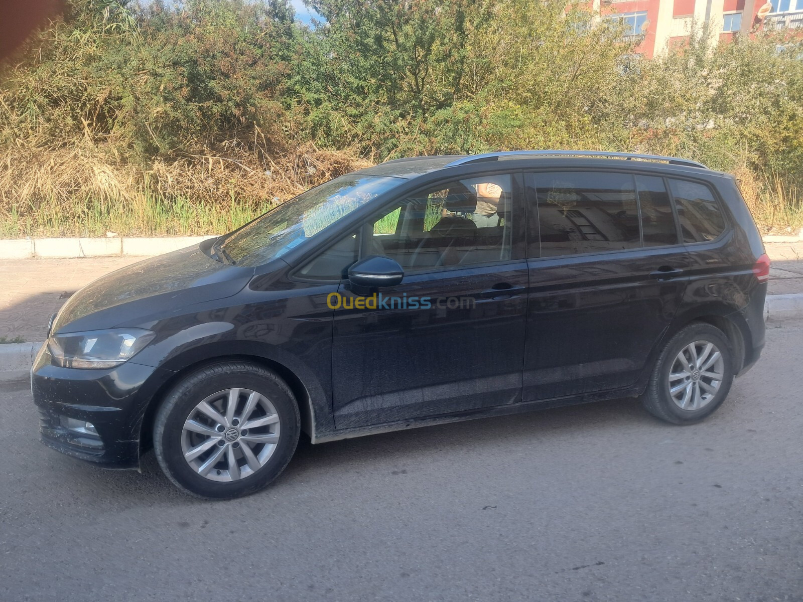 Volkswagen Touran 2017 Qarson