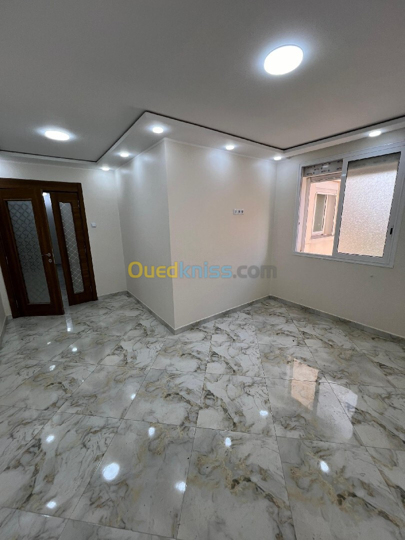 Vente Appartement F3 Alger Bordj el kiffan