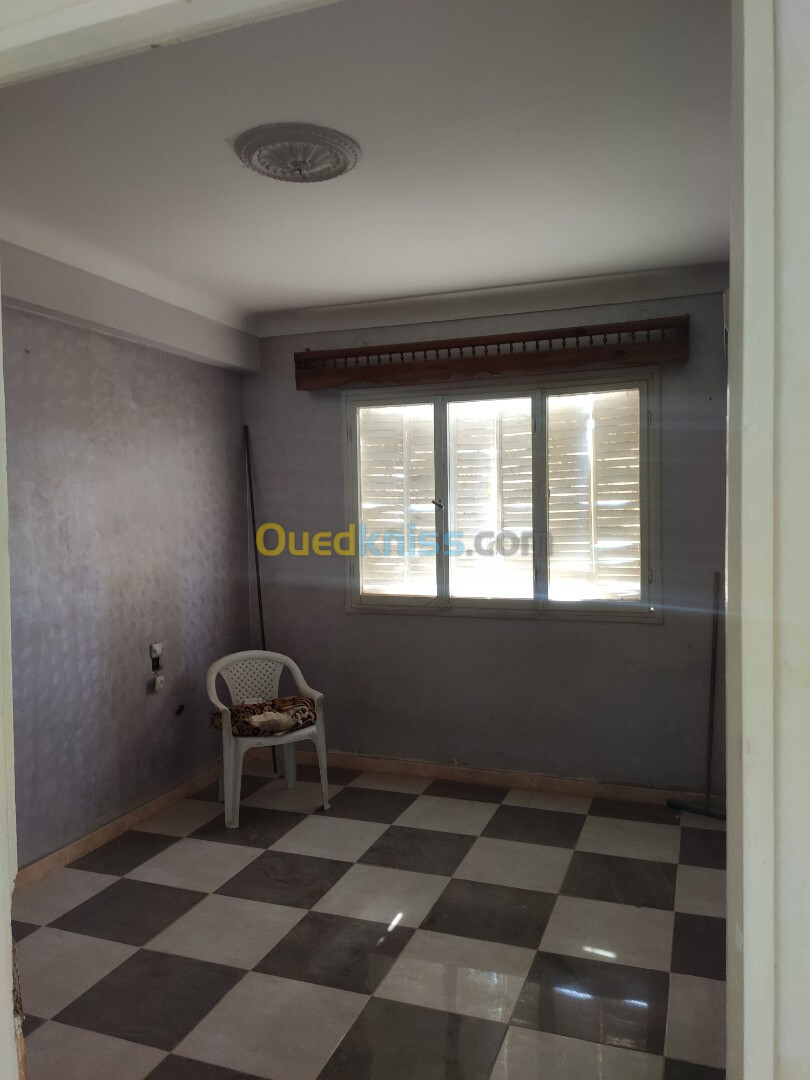 Vente Appartement F3 Tiaret Tiaret