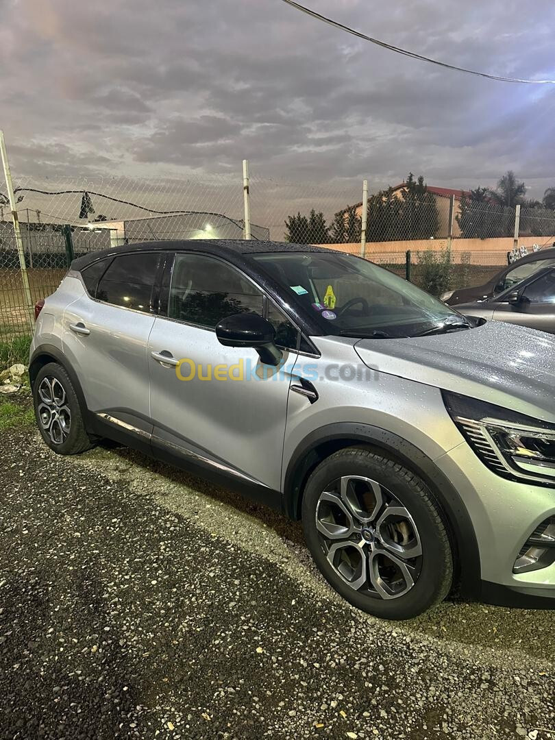 Renault Captur 2021 E-Tech